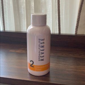 Rodan and fields reverse toner